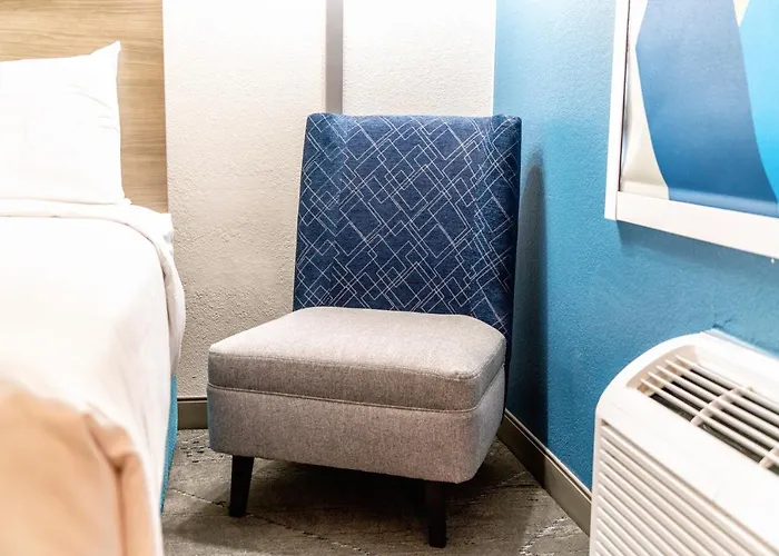Express & Phoenix - West By Ihg Hotel Mesa