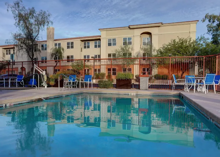 Express & Phoenix - West By Ihg 2* Mesa