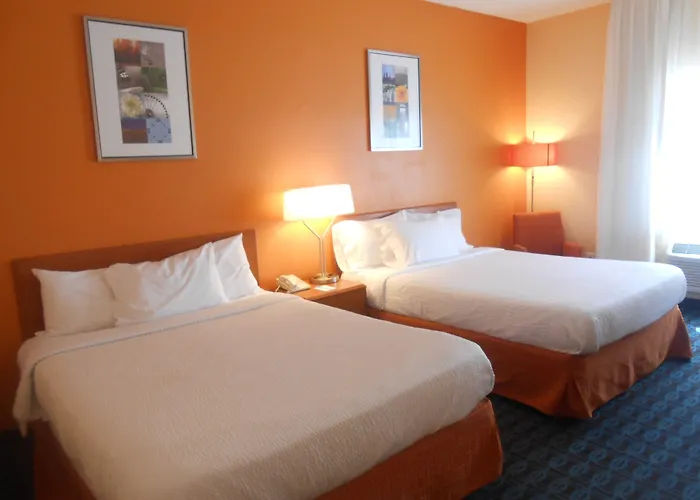 Express & Phoenix - West By Ihg Mesa