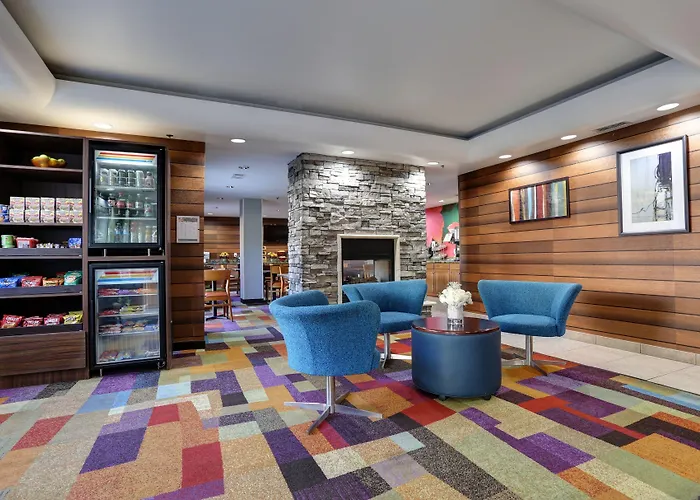 Express & Phoenix - West By Ihg Hotel
