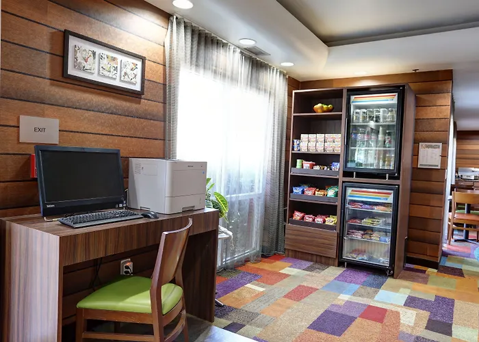 Express & Phoenix - West By Ihg Mesa