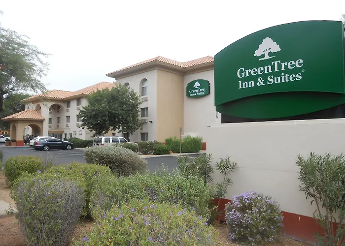 Express & Phoenix - West By Ihg Hotel 2*