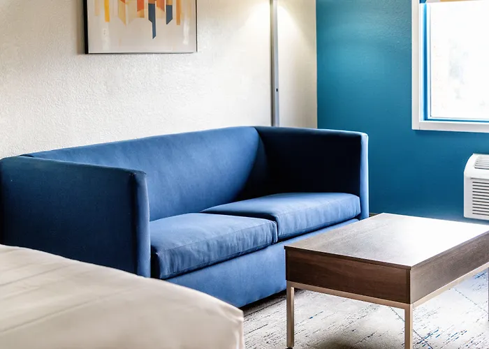 Hotel Express & Phoenix - West By Ihg Mesa