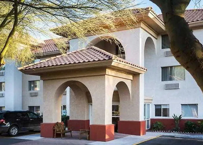 Express & Phoenix - West By Ihg 2*